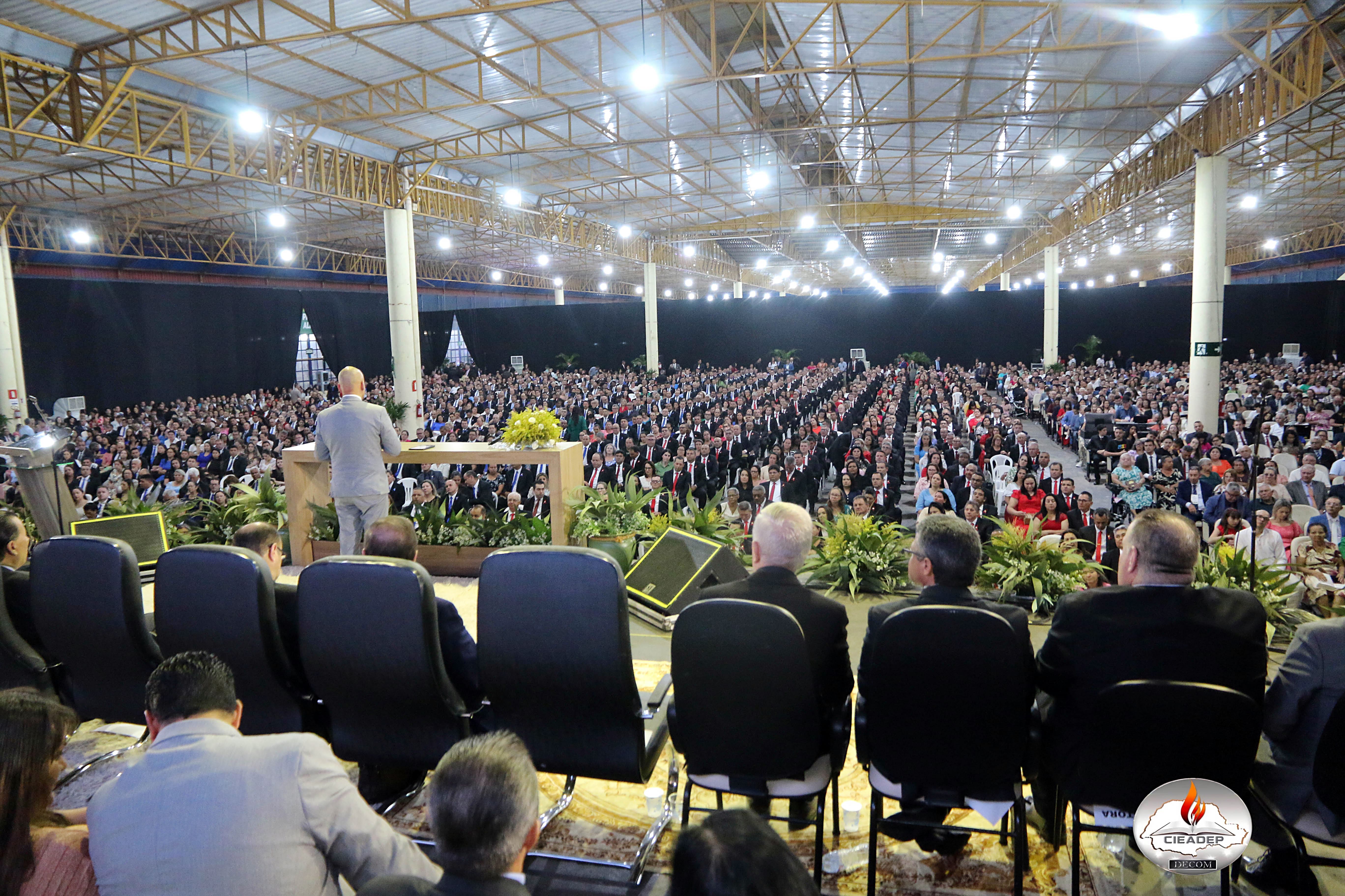 64ª AGO-CULTO DE CONSAGRAÇÃO DOS 663 EVANGELISTAS E PASTORES-TOLEDO-PARANÁ