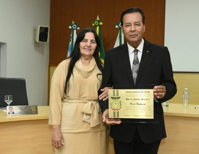 Sessão Solene memorável para a entrega do Título de Cidadão Honorário ao Reverendíssimo Pastor Perci Fontoura. Sessão Solene memorável para a entrega do Título de Cidadão Honorário ao Reverendíssimo Pastor Perci Fontoura.